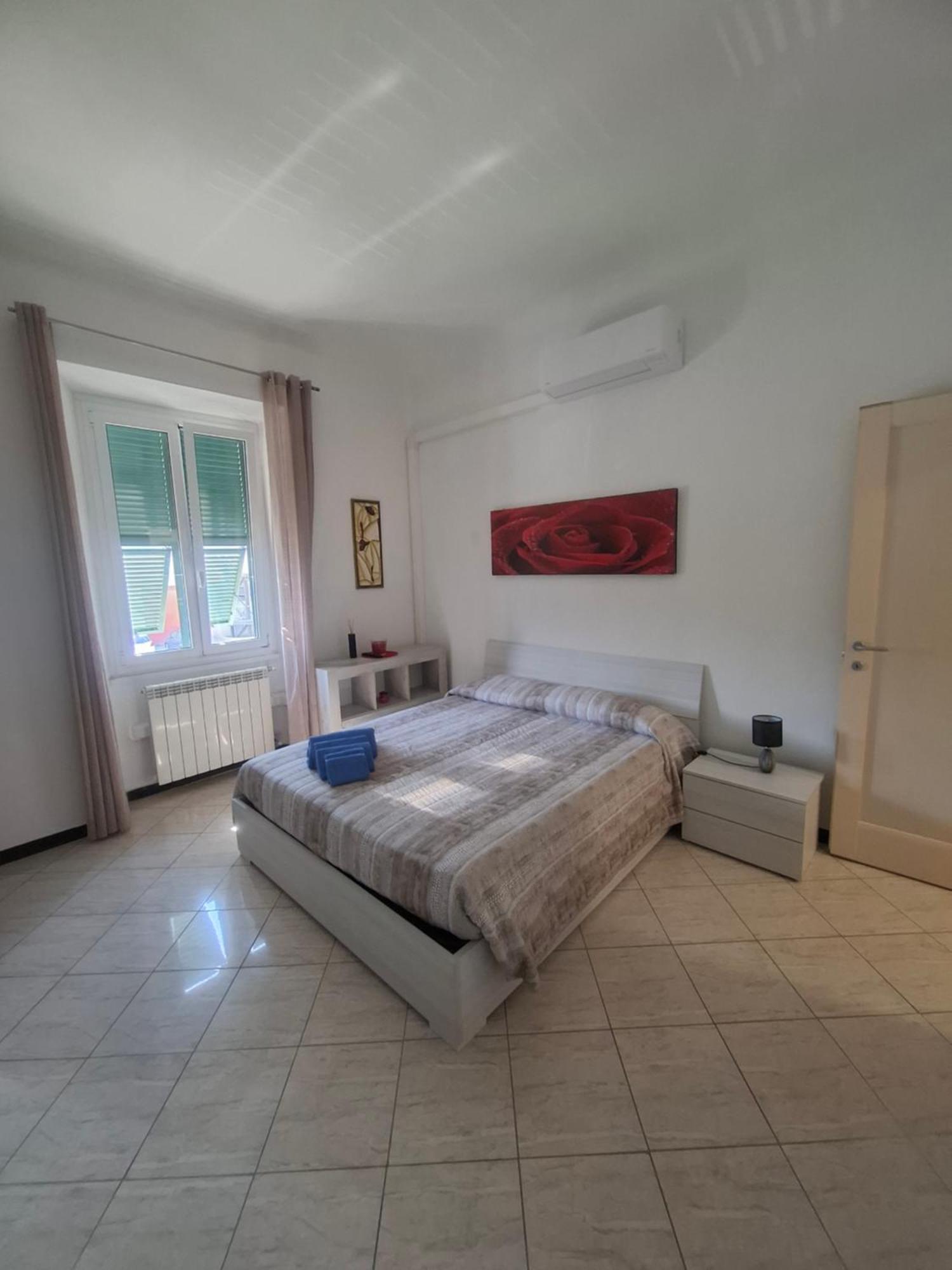 Bacio Del Sole Appartement Vado Ligure Buitenkant foto