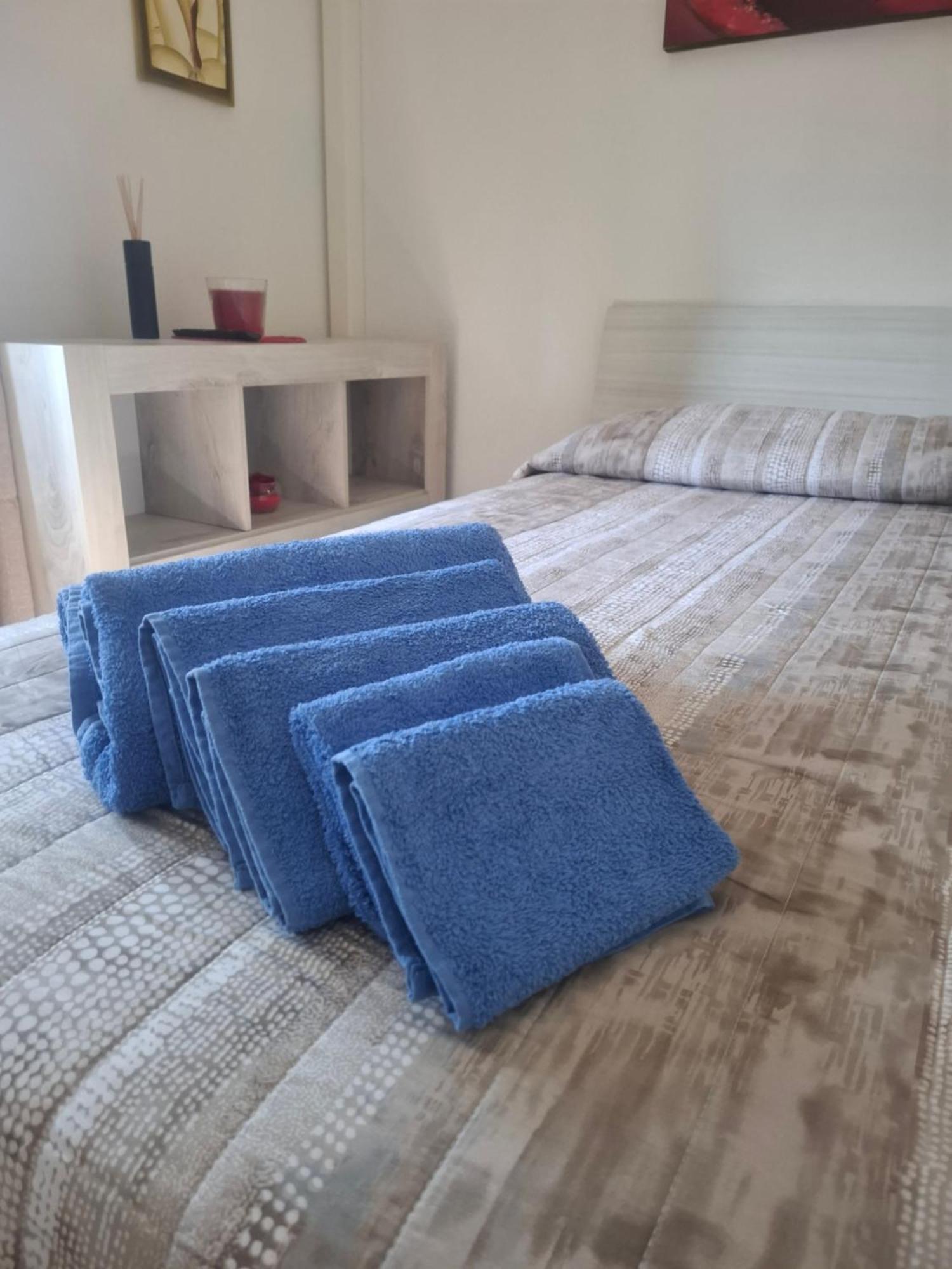 Bacio Del Sole Appartement Vado Ligure Buitenkant foto